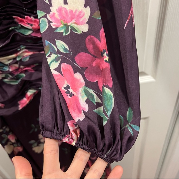 Mac Duggal Purple One-Shoulder Gown with Bishop Sleeves - Picture 6 of 13